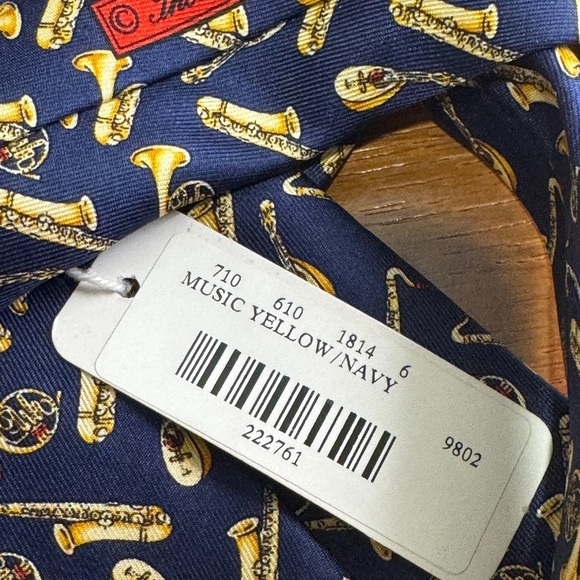 Thomas Pink Navy Blue Musical Instrument Tie - Picture 4 of 9